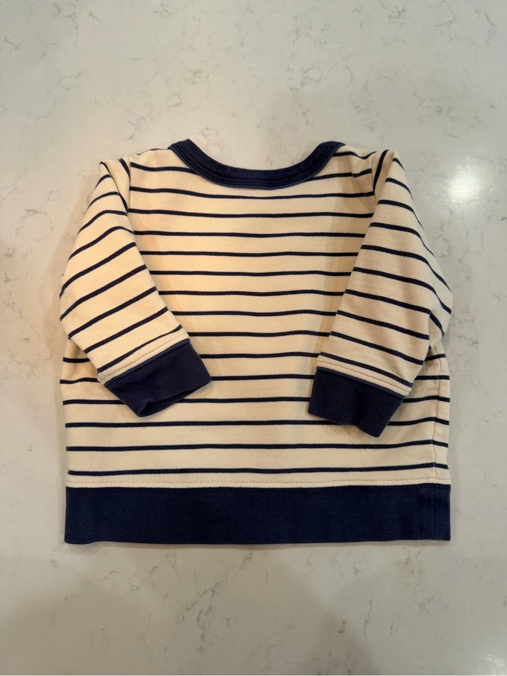 Oso & Me Remy Sweatshirt and Chris Jogger Size: 12m